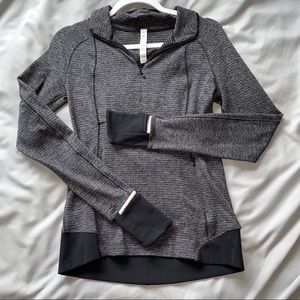 Lululemon quarter zip up - EUC size 6